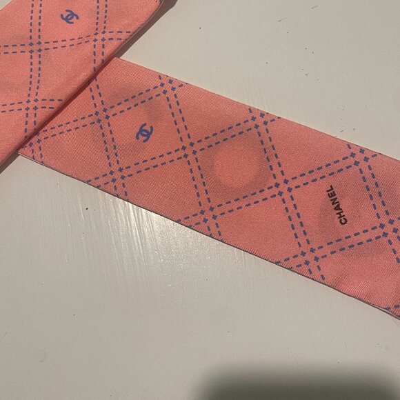 CHANEL Logo CC Coco Silk Twill Slim Bandeau Scarf Twilly Light Pink - Picture 4 of 4